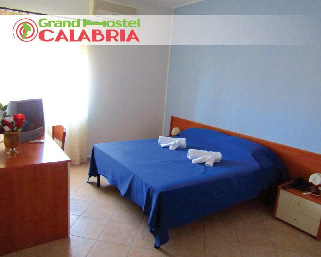 Grand Hostel Calabria Pietrapaola Exterior photo