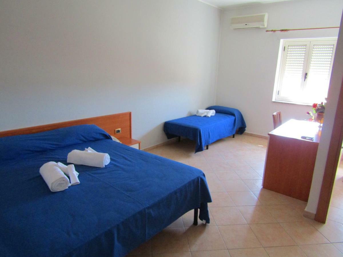 Grand Hostel Calabria Pietrapaola Exterior photo