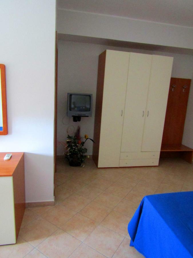 Grand Hostel Calabria Pietrapaola Exterior photo